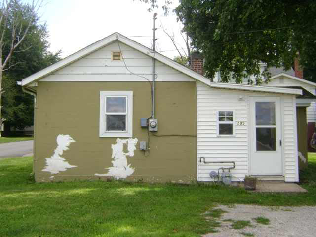205 E Pne, Attica, IN 47918 photo 1