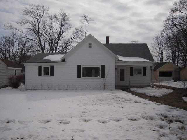 906 E 8th St, Fowler, IN 47944 photo 1