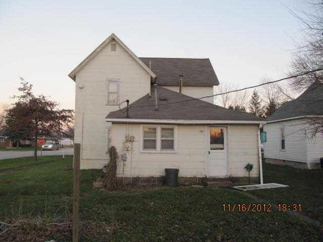 122 N Maine St, Remington, IN 47977 photo 3