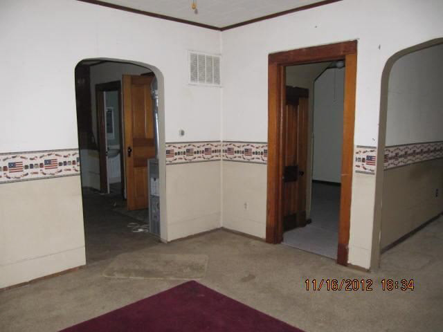 122 N Maine St, Remington, IN 47977 photo 7