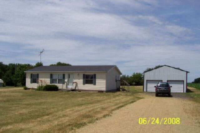 575 E 150 S, Bringhurst, IN 46913 photo 1