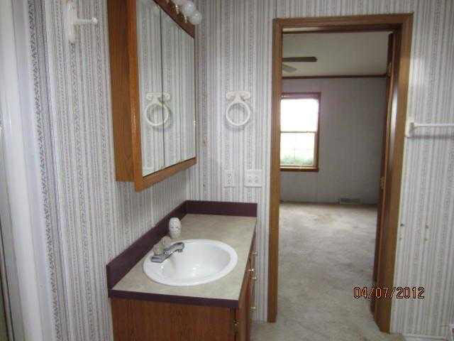 6776 S Meridian, Oxford, IN 47971 photo 10
