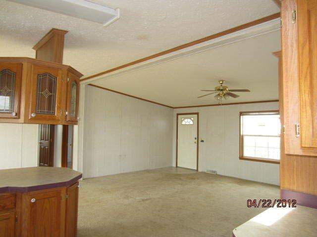 6776 S Meridian, Oxford, IN 47971 photo 5