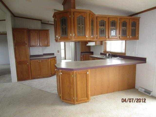 6776 S Meridian, Oxford, IN 47971 photo 3