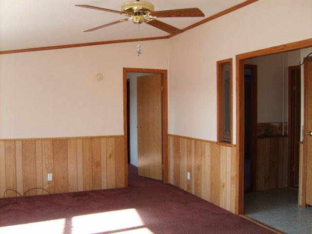 214 E Midway, Colfax, IN 46035 photo 2