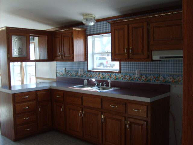 214 E Midway, Colfax, IN 46035 photo 4
