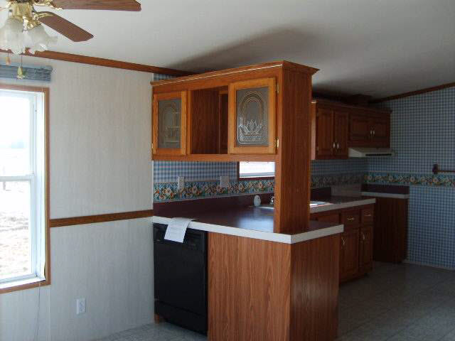 214 E Midway, Colfax, IN 46035 photo 5