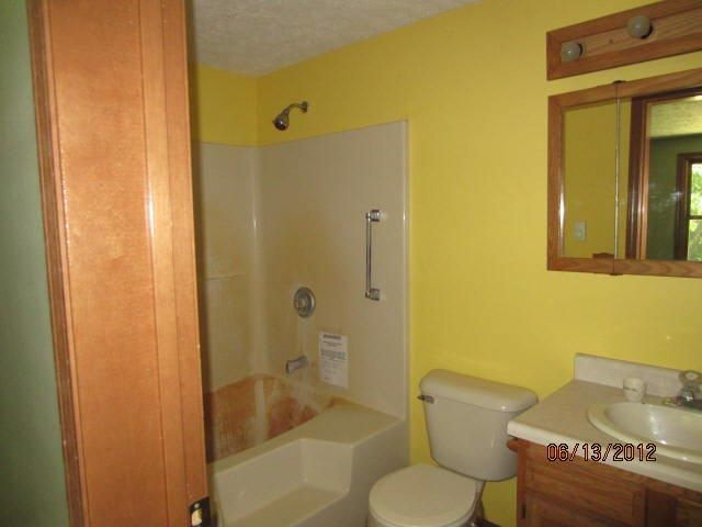 5200 S 500 W, Bringhurst, IN 46913 photo 8
