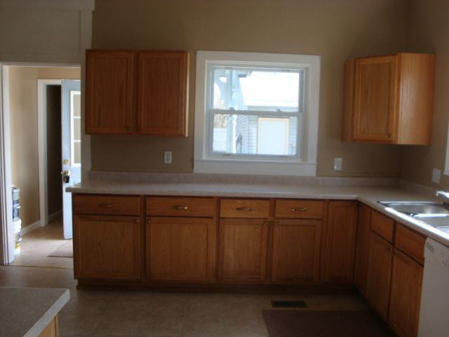 520 E Franklin St, Delphi, IN 46923 photo 4