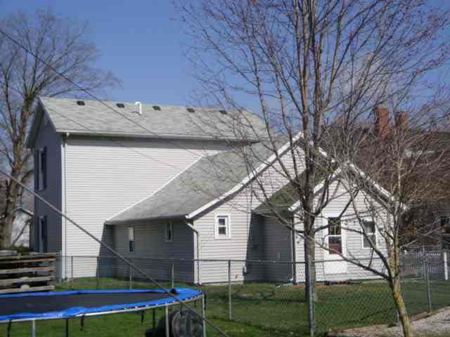 520 E Franklin St, Delphi, IN 46923 photo 2