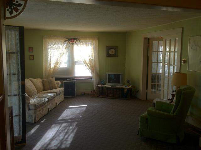 405 407 E 1st St, Fowler, IN 47944 photo 2