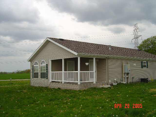 1915 S River Rd, Covington, IN 47932 photo 2