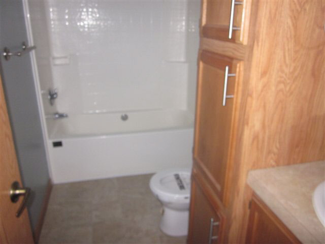607 N Railroad St, Brook, IN 47922 photo 8