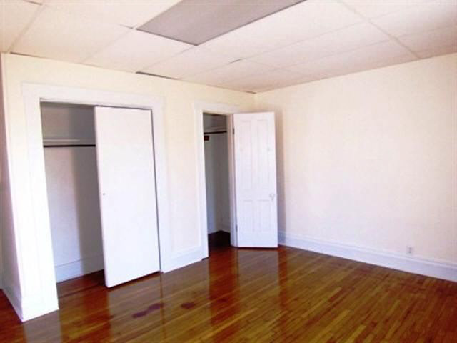 117 S Wabash St, New Richmond, IN 47967 photo 5