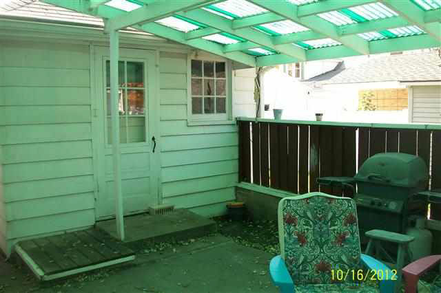 416 Johnson St, Covington, IN 47932 photo 9