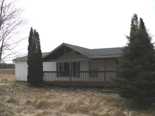 4825 Coolidge, Westpoint, IN 47992 photo 1
