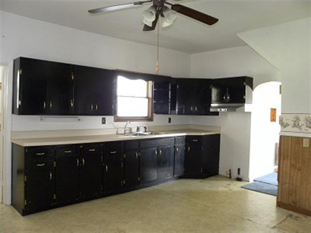 552 S Meridian Rd, Fowler, IN 47944 photo 2
