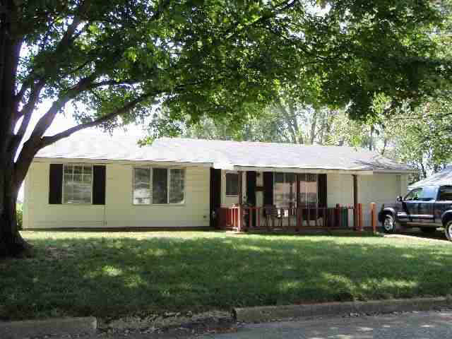 309 Holiday Dr, Attica, IN 47918 photo 1