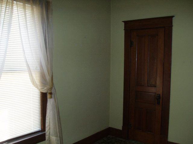 705 E Jackson St, Attica, IN 47918 photo 4