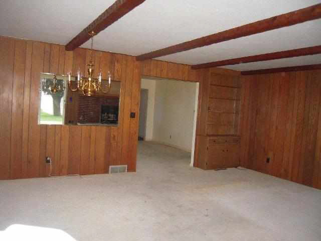 1107 E 5th St, Fowler, IN 47944 photo 2