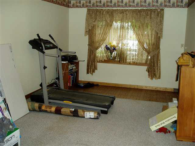 309 Oak St, Williamsport, IN 47993 photo 12