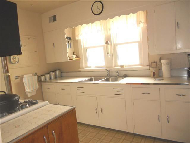 1009 E Columbia St, Delphi, IN 46923 photo 6