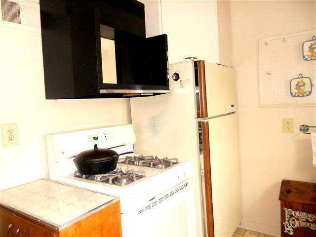 1009 E Columbia St, Delphi, IN 46923 photo 13