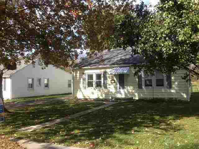 1009 E Columbia St, Delphi, IN 46923 photo 2