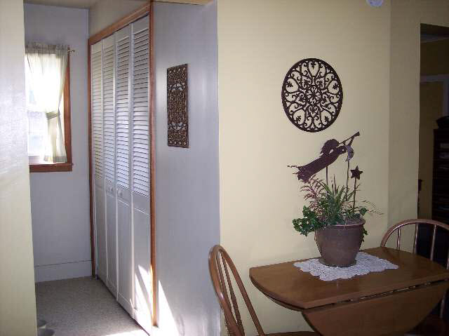 922 E Main St, Delphi, IN 46923 photo 9