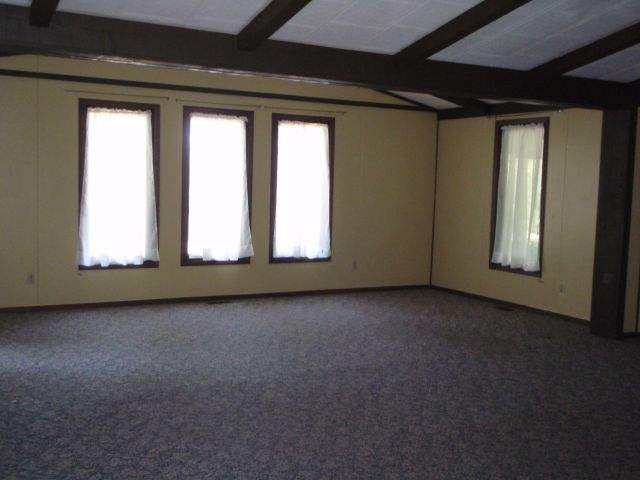 317 N Manor Dr, Williamsport, IN 47993 photo 2