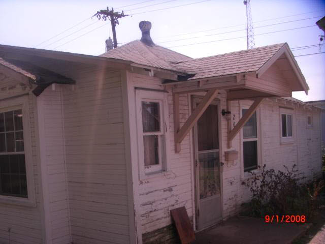 207 5th St, Covington, IN 47932 photo 3