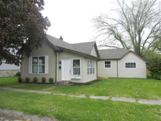 53 E North St, Rossville, IN 46065 photo 1