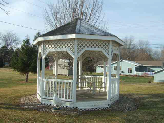 101 Harlan Ave, Covington, IN 47932 photo 3