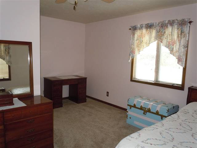203 E Anstett Dr, Fowler, IN 47944 photo 10