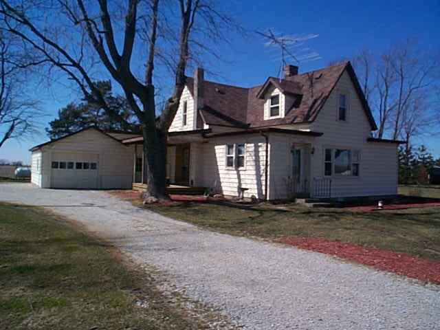 1752 S 50 E, Flora, IN 46929 photo 1