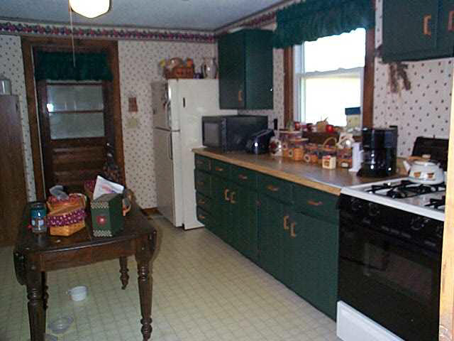 1752 S 50 E, Flora, IN 46929 photo 2