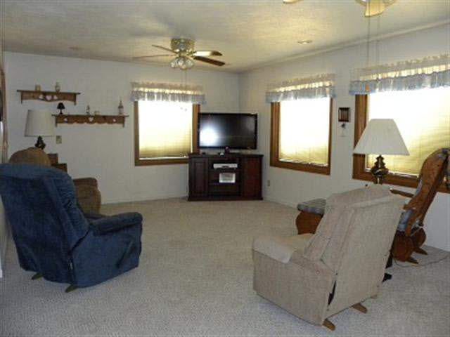 204 S Foster St, Boswell, IN 47921 photo 9