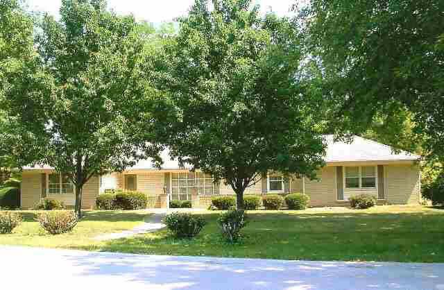 607 S Park Pl, Fowler, IN 47944 photo 1