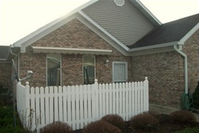 306 Dry Branch Dr, Crawfordsville, IN 47933 photo 2