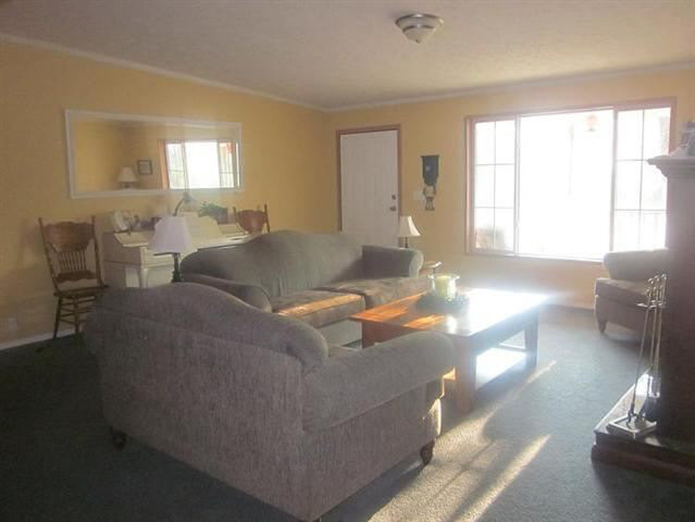 3398 E Independence Rd, Attica, IN 47918 photo 7