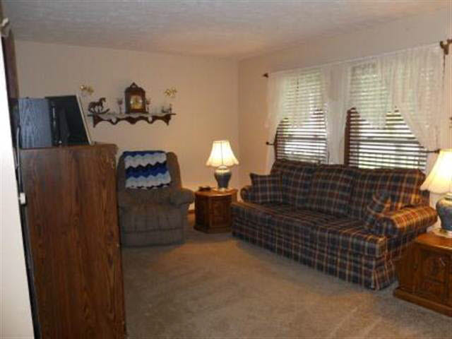 1302 Windmill Dr, Lafayette, IN 47909 photo 2