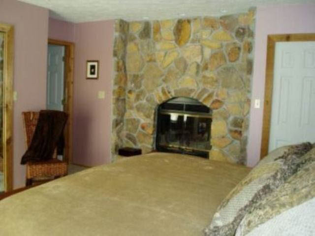 314 E Mcbride Rd, Attica, IN 47918 photo 8