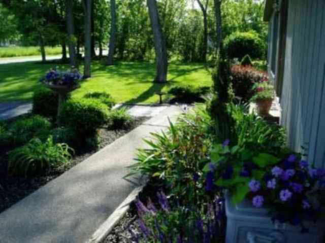 314 E Mcbride Rd, Attica, IN 47918 photo 2