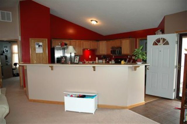 12382 W Deerfield Loop, Delphi, IN 46923 photo 3