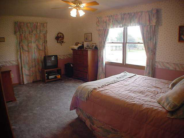 1109 E 9th St, Fowler, IN 47944 photo 7