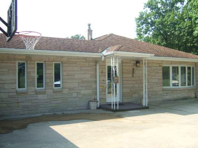522 9th St, Covington, IN 47932 photo 2