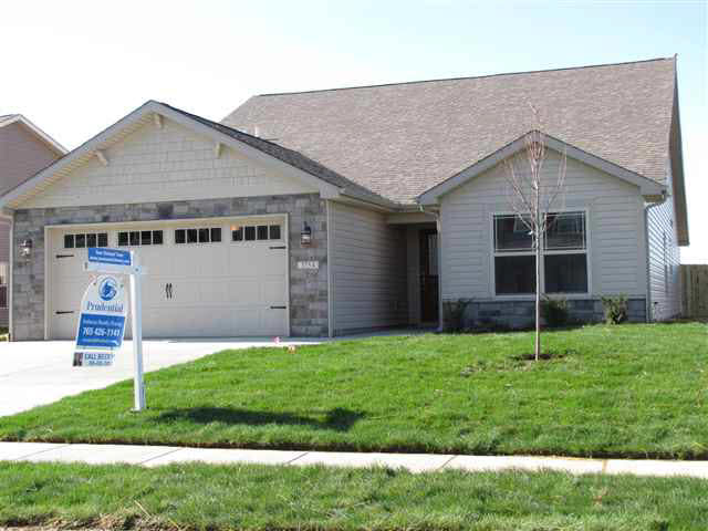 412 Kettle Cir, Lafayette, IN 47905 photo 1