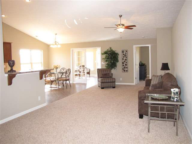 412 Kettle Cir, Lafayette, IN 47905 photo 2