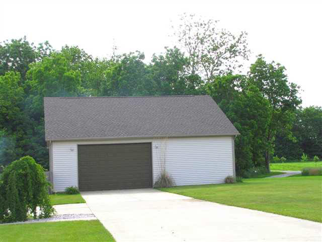 12201 W Deerfield Loop, Delphi, IN 46923 photo 3