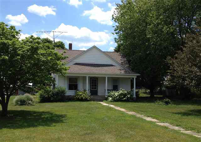 267 W Briscoe Rd, Williamsport, IN 47993 photo 1